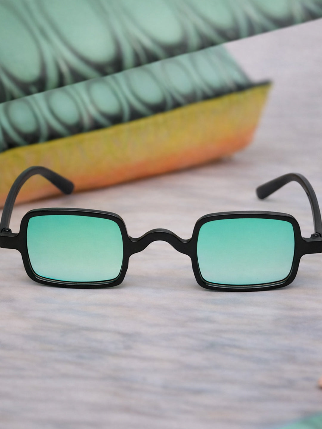 Comfortable Everyday Sunglasses for Kids with Premium UV Protection KD223GR