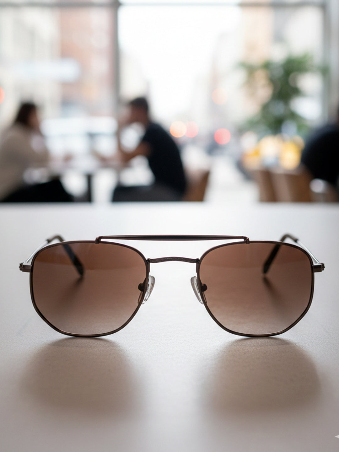 Elite Collection | Signature Collection Unisex Sunglasses for Every Season EC320BR