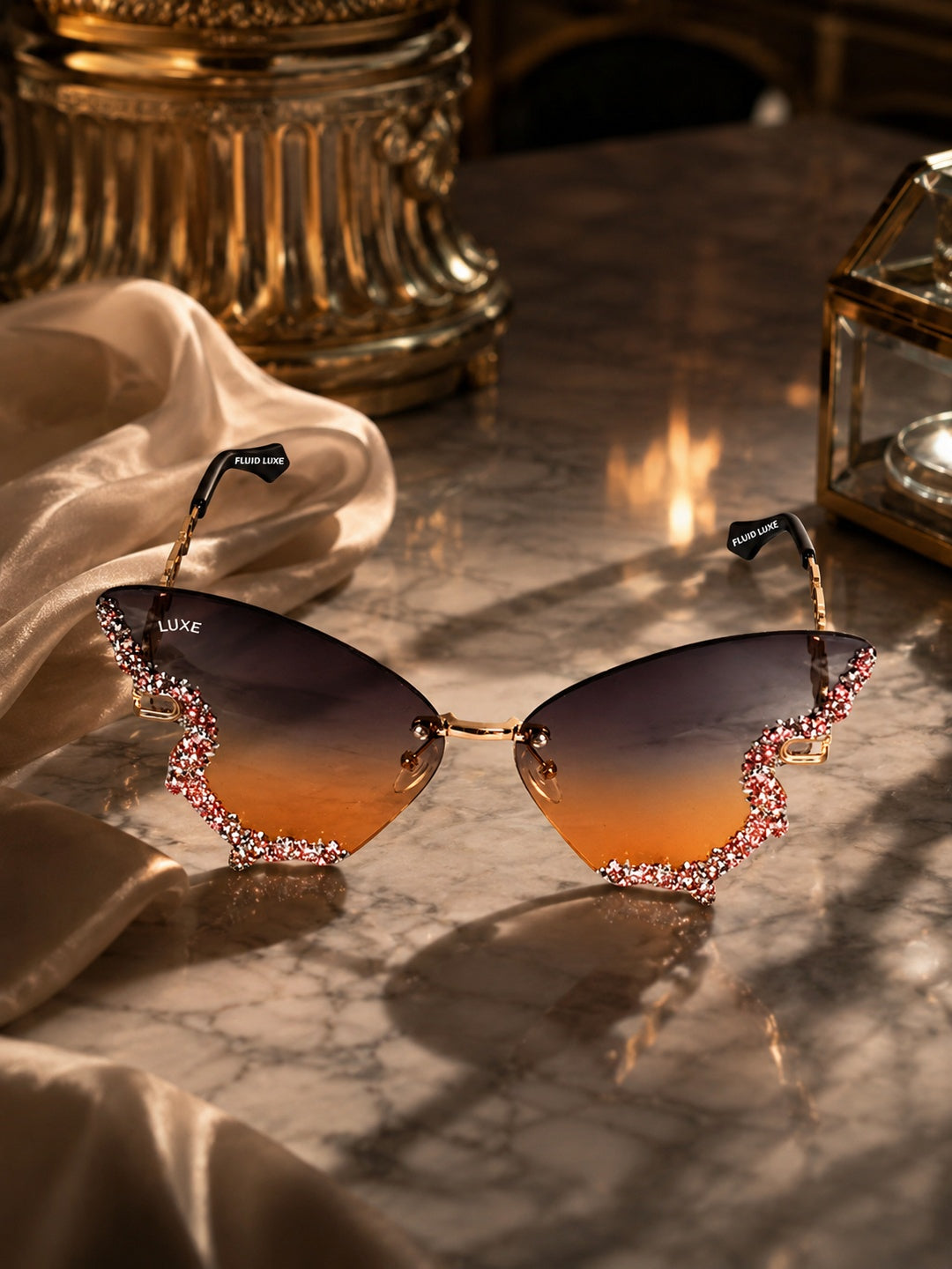 Celebrity Green Gold-Toned Metal Rimless UV Protected  Butterfly Wing Sunglasses For Women CL174GD-GR