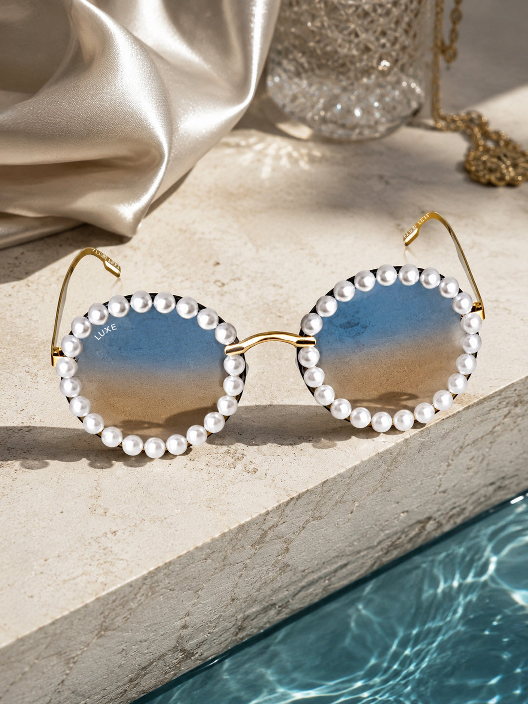 Celebrity Green Gold-Toned Metal Rimless UV Protected  Pearl Round Sunglasses For Women CL139GR