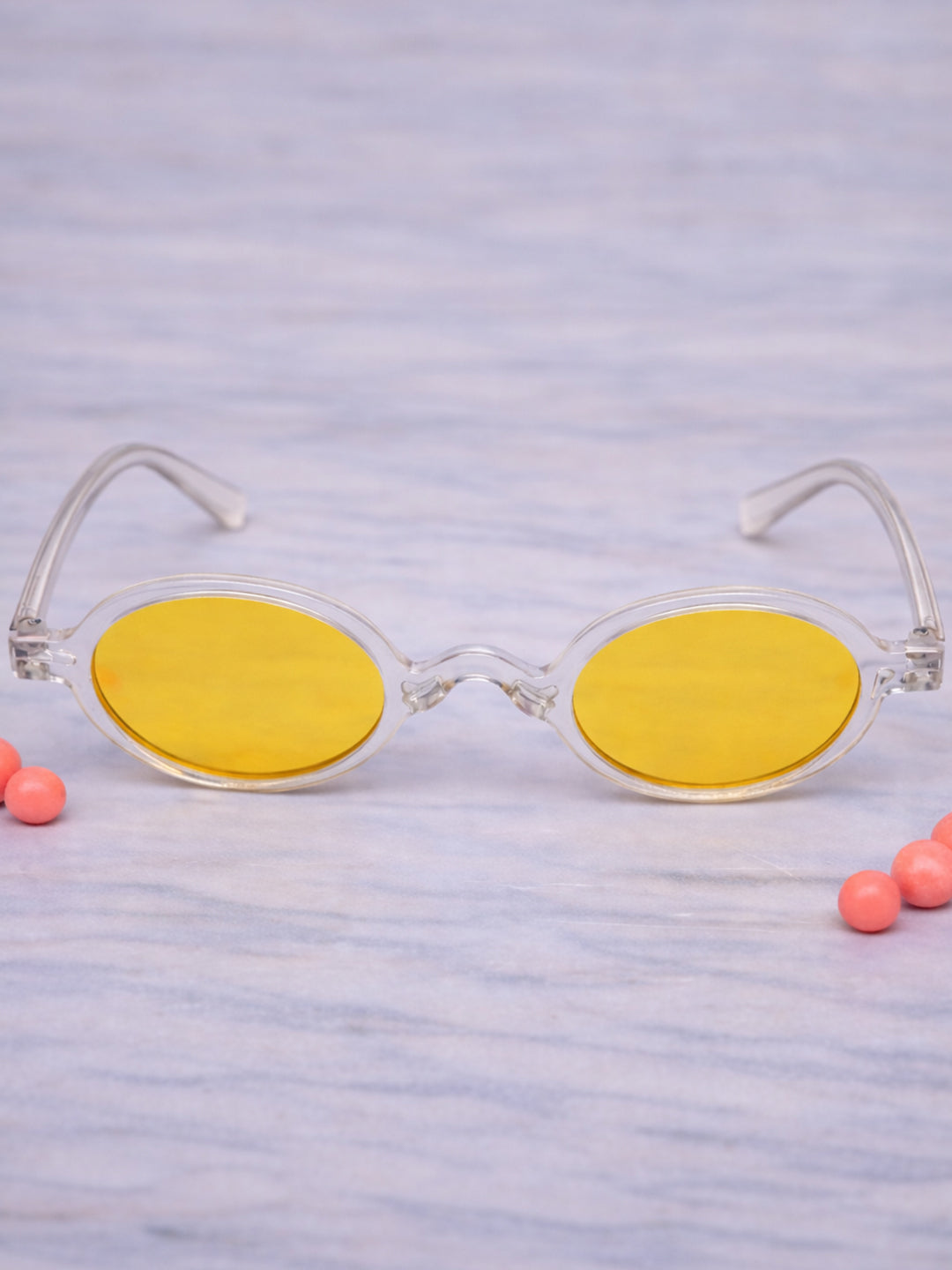 Stylish UV400 Sunglasses for Kids Perfect for Outdoor Fun and Travel KD246YL