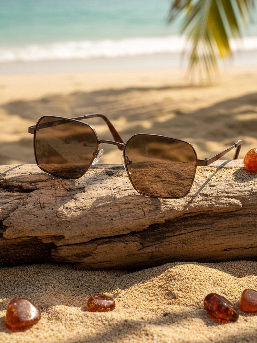 Elite Collection | Everyday Fashion Unisex Sunglasses with Premium Styling EC314BR