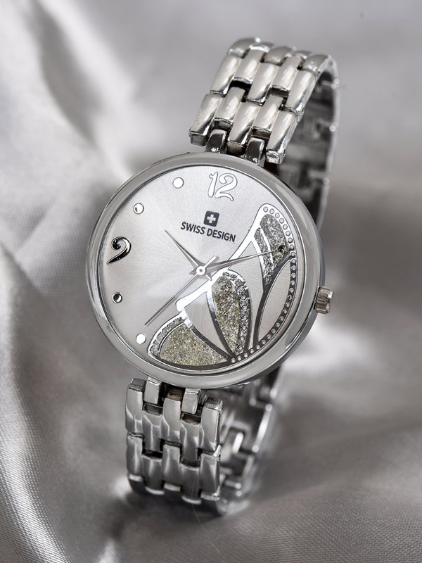 Fluid Silver Stylish Analog Watch For Women SDWatch24-003-SL