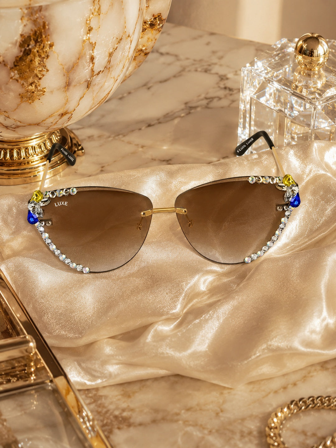 Celebrity Brown Gold-Toned Metal Rimless UV Protected  Crystal Edge Sunglasses For Women CL142BR