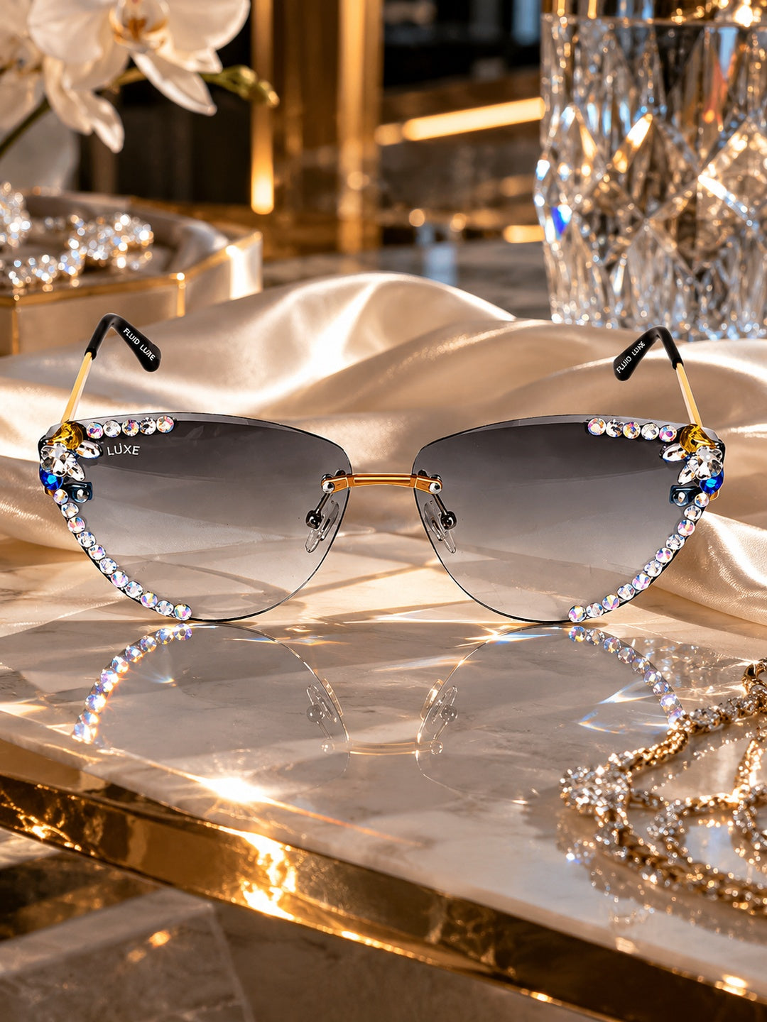 Celebrity Black Gold-Toned Metal Rimless UV Protected  Crystal Edge Sunglasses For Women CL140BK
