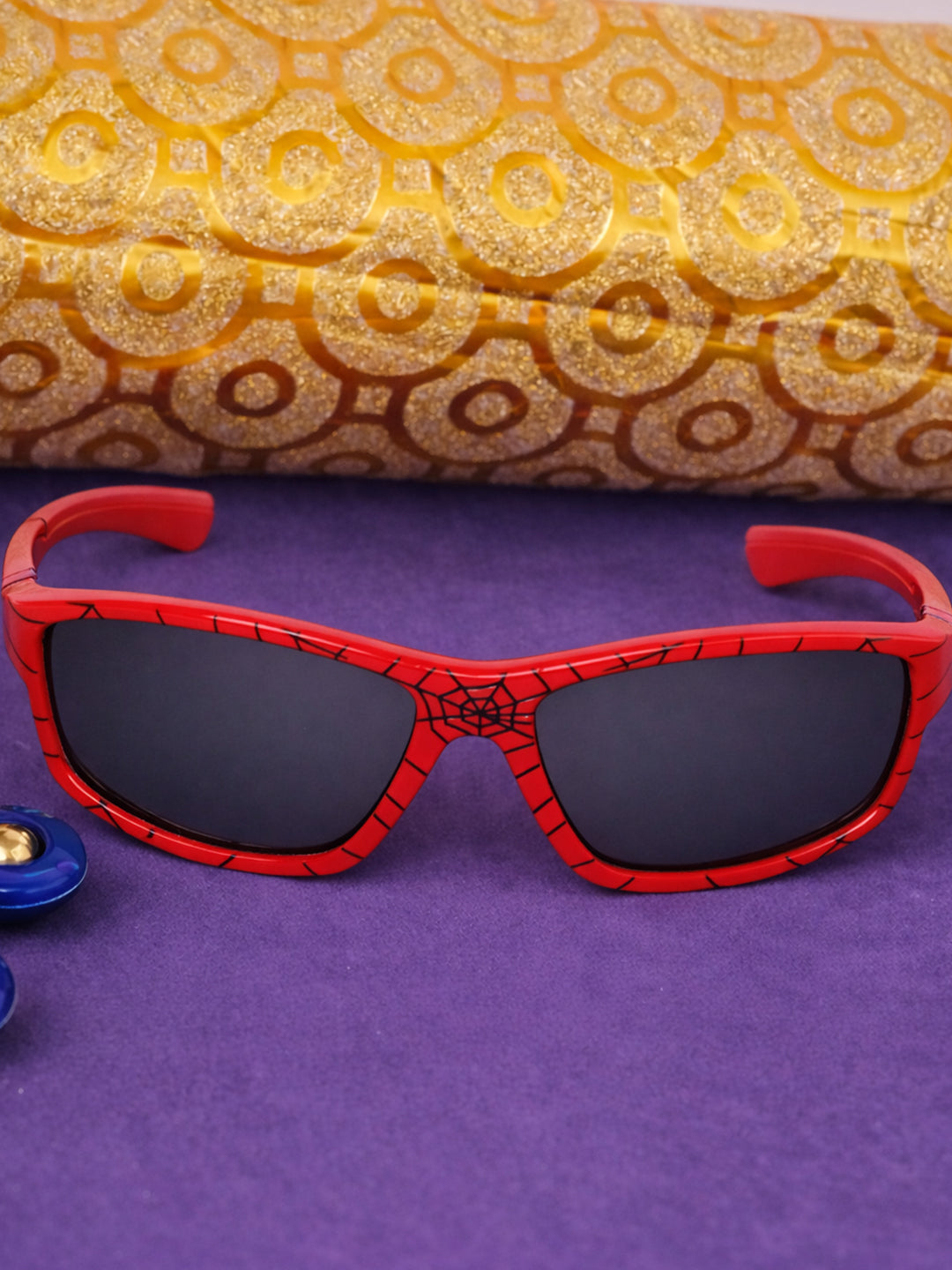 Lightweight UV400 Eyewear for Kids with Comfortable Outdoor Performance KD287RD