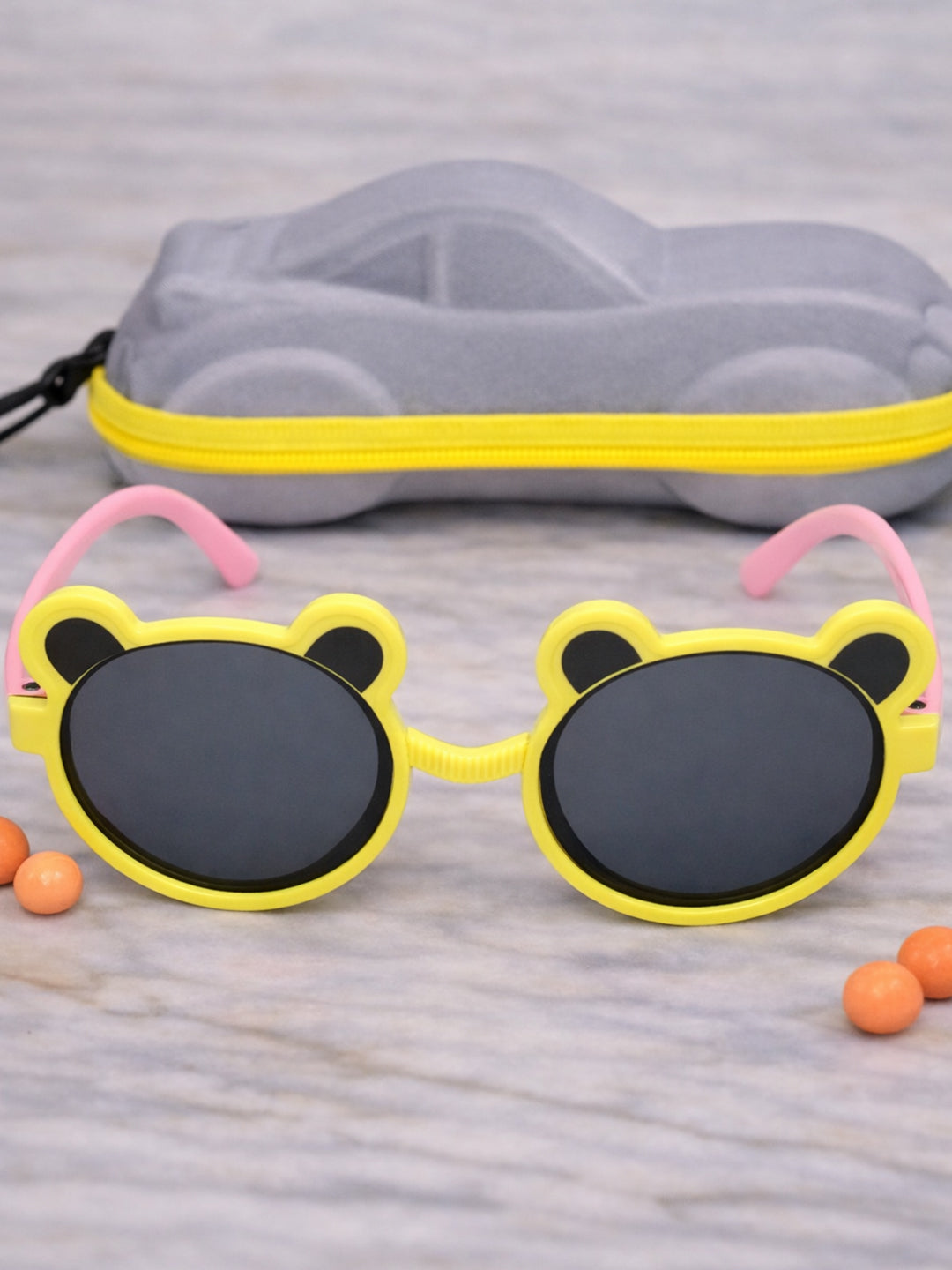 Comfortable UV Protection Sunglasses for Boys and Girls for Outdoor Fun KD275YL