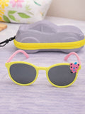 Fashion Sunglasses for Kids with Lightweight Build for Daily Outdoor Activities KD267YL