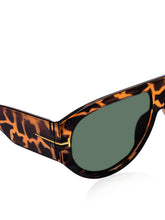 Celebrity Brown Oversized Plastic Sunglasses For Women CLSN25-V696-06